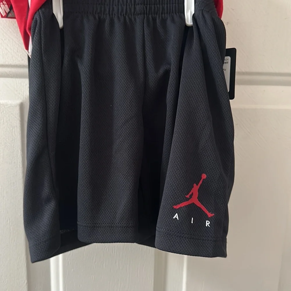 JORDAN TWO PIECE OUTFIT: TEE/SHORTS: RED/BLACK: NEW WITH TAGS: SIZE 24 MTH